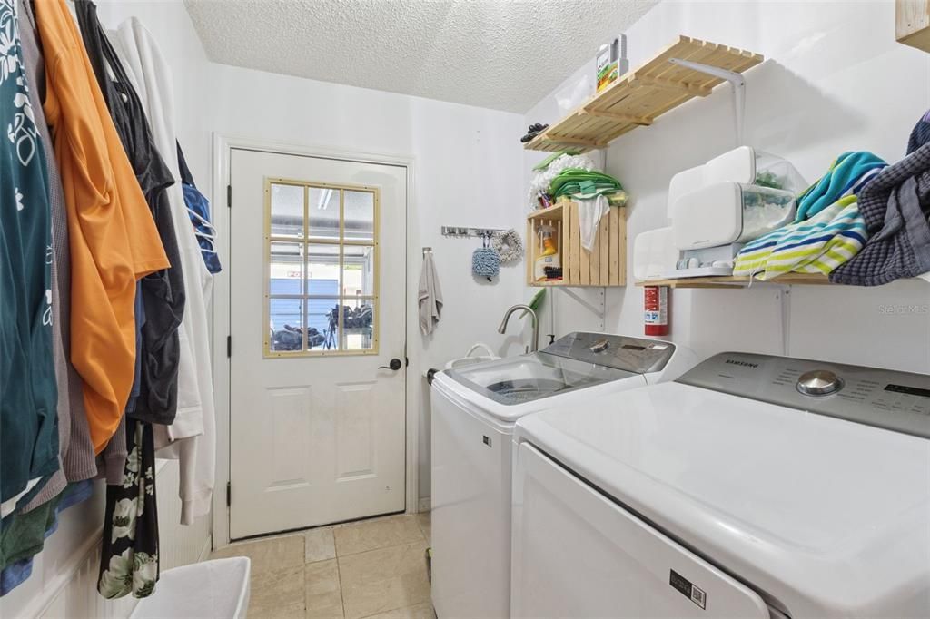 En Venta: $216,000 (2 camas, 2 baños, 1446 Pies cuadrados)