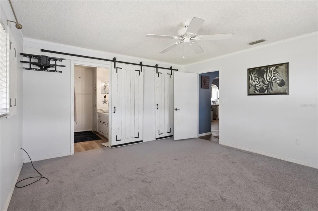 En Venta: $216,000 (2 camas, 2 baños, 1446 Pies cuadrados)