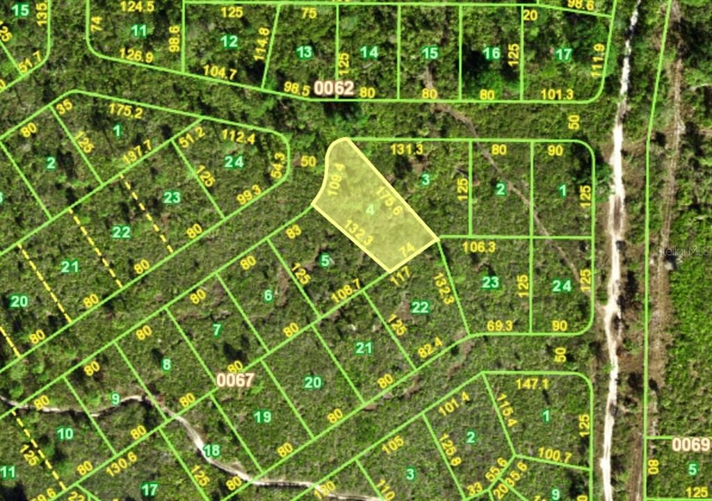 На продажу: $41,000 (0.30 acres)
