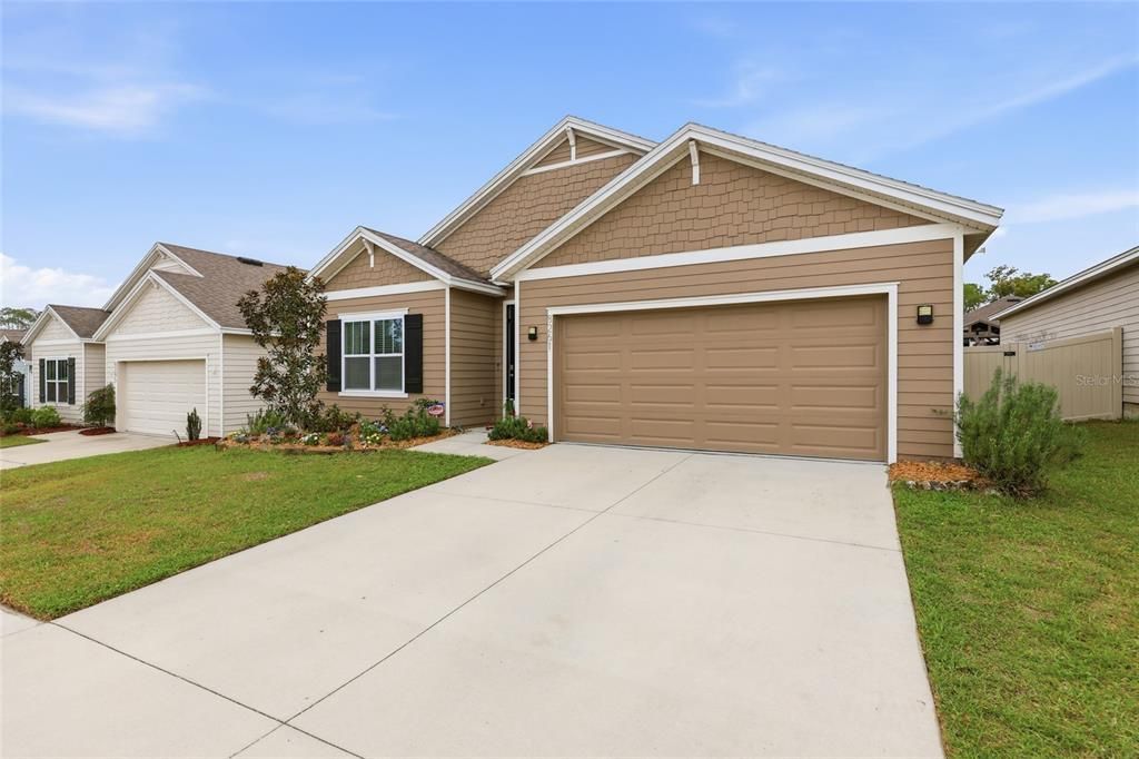 На продажу: $385,000 (4 спален, 2 ванн, 1785 Квадратных фут)