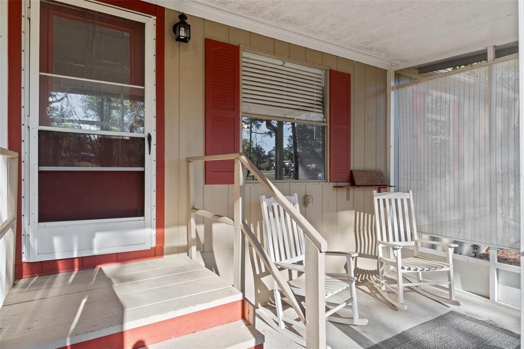 For Sale: $211,000 (3 beds, 2 baths, 1152 Square Feet)