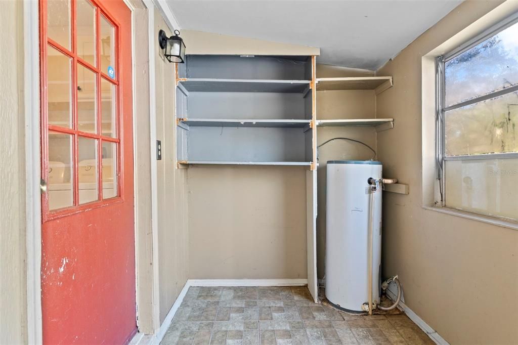 For Sale: $211,000 (3 beds, 2 baths, 1152 Square Feet)