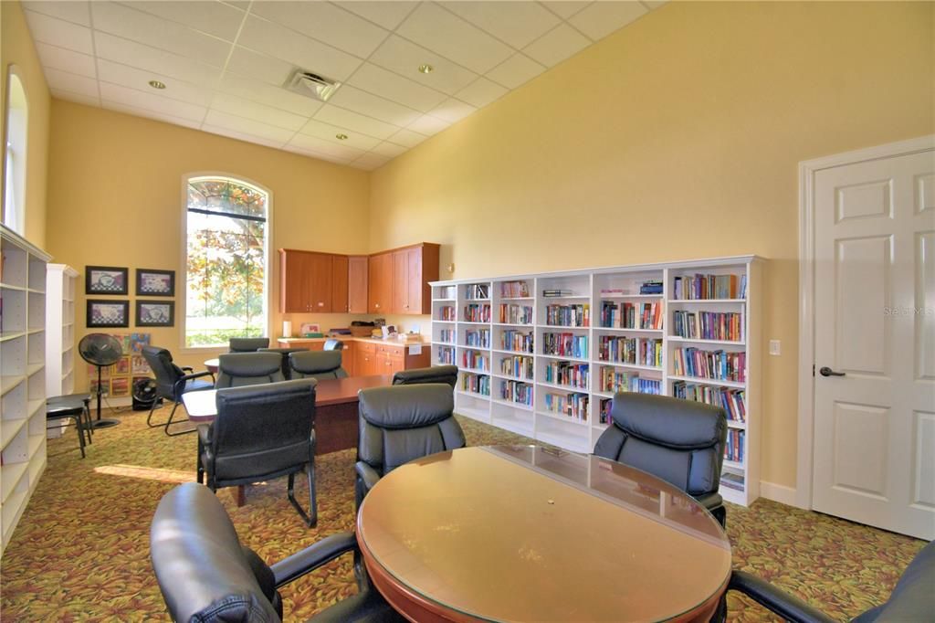 Active With Contract: $185,000 (2 beds, 2 baths, 1231 Square Feet)