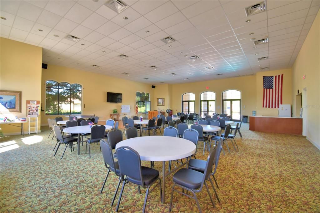 Active With Contract: $185,000 (2 beds, 2 baths, 1231 Square Feet)