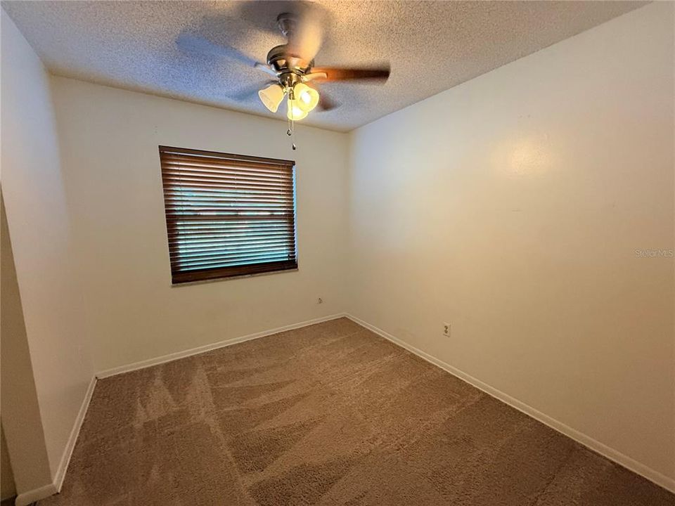 Activo con contrato: $253,000 (3 camas, 2 baños, 1440 Pies cuadrados)