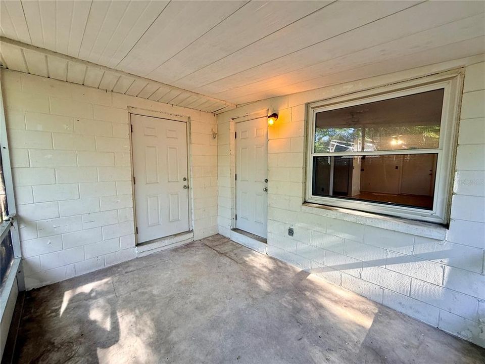 Activo con contrato: $253,000 (3 camas, 2 baños, 1440 Pies cuadrados)