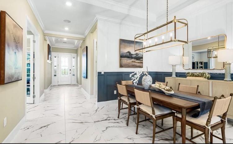 Activo con contrato: $589,933 (3 camas, 3 baños, 2306 Pies cuadrados)