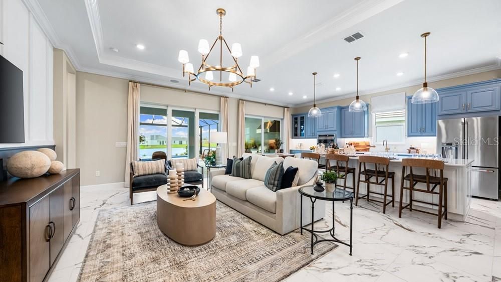 Activo con contrato: $589,933 (3 camas, 3 baños, 2306 Pies cuadrados)