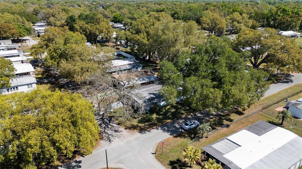 На продажу: $114,900 (2 спален, 2 ванн, 720 Квадратных фут)