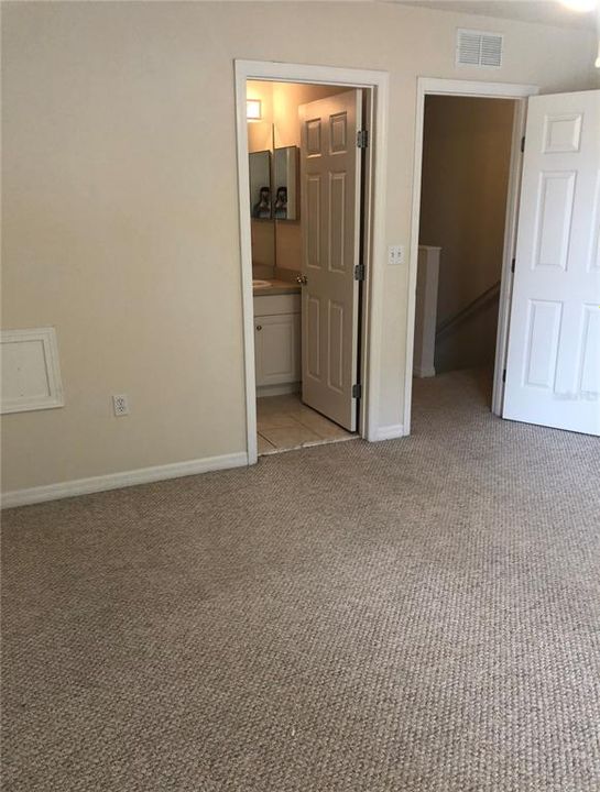 For Sale: $220,000 (2 beds, 2 baths, 1154 Square Feet)