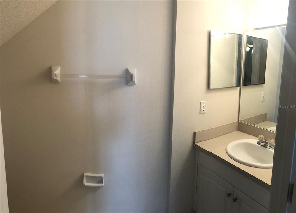 For Sale: $220,000 (2 beds, 2 baths, 1154 Square Feet)