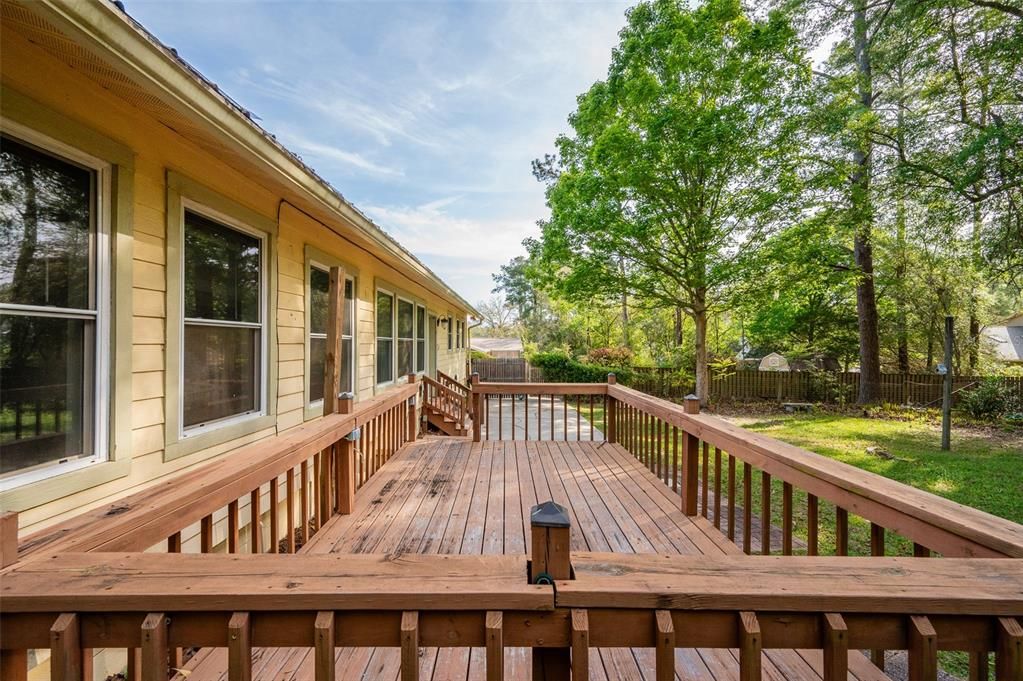 На продажу: $425,000 (4 спален, 3 ванн, 2331 Квадратных фут)