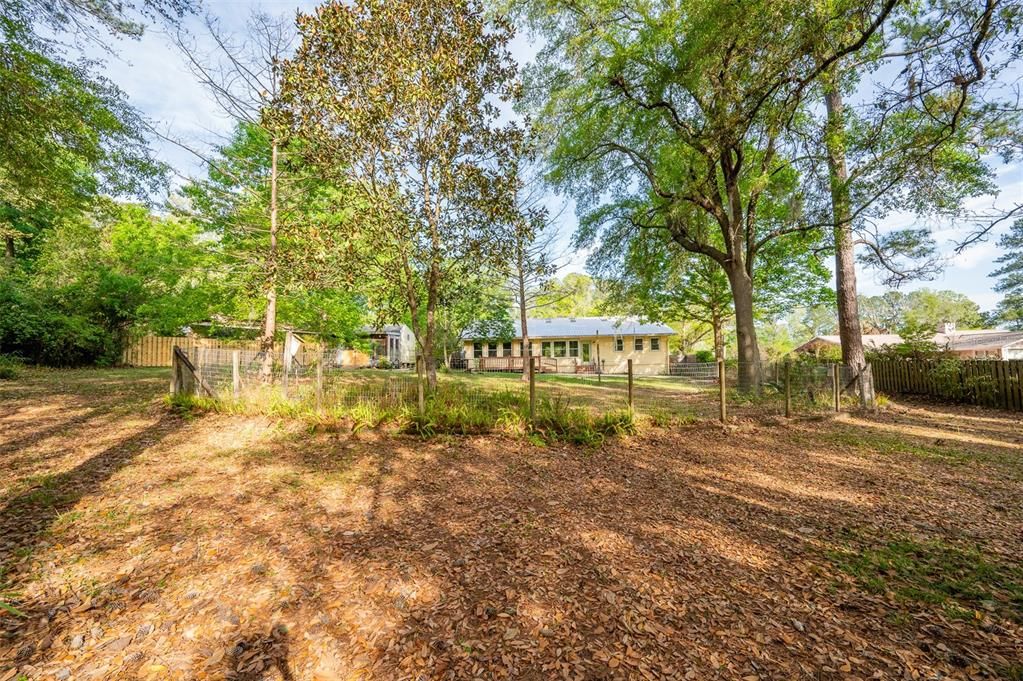 На продажу: $425,000 (4 спален, 3 ванн, 2331 Квадратных фут)