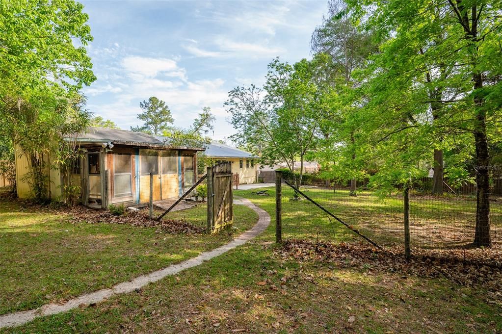 На продажу: $425,000 (4 спален, 3 ванн, 2331 Квадратных фут)