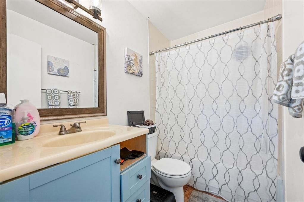 На продажу: $425,000 (4 спален, 3 ванн, 2331 Квадратных фут)