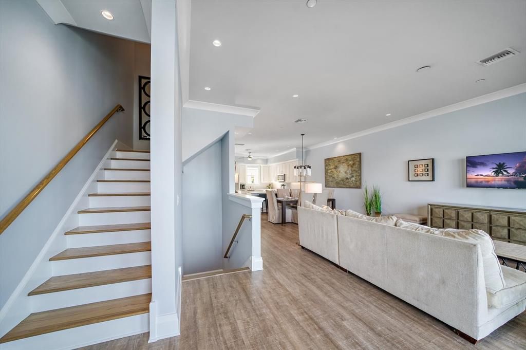 For Sale: $1,660,000 (3 beds, 2 baths, 2551 Square Feet)