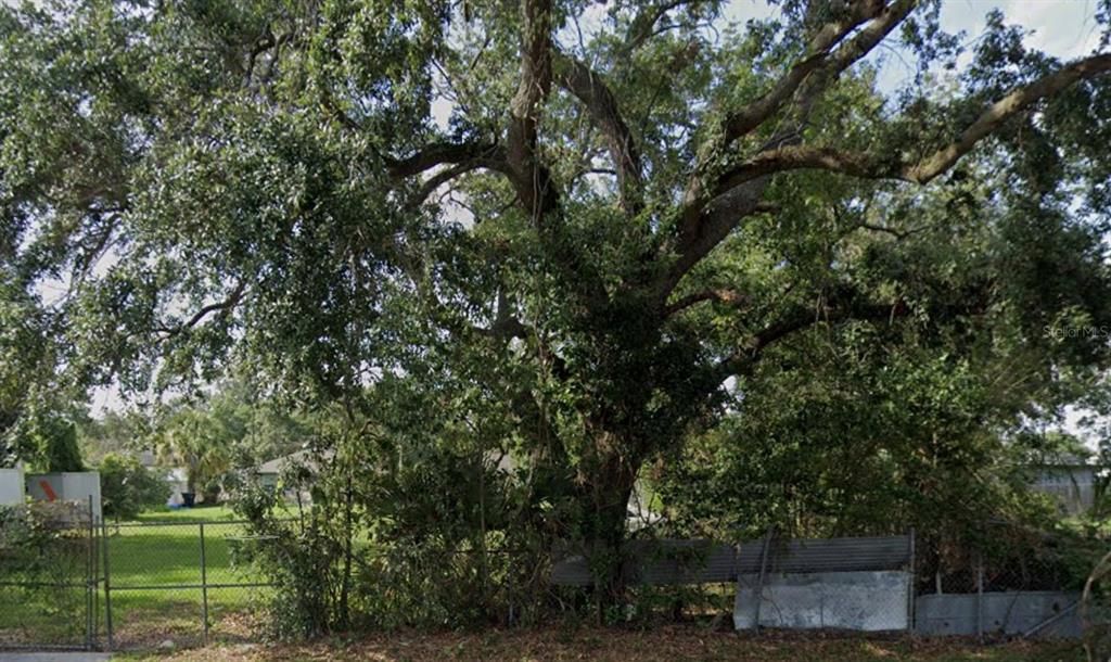 Недавно продано: $61,000 (0.15 acres)