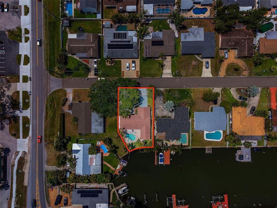 На продажу: $799,900 (3 спален, 2 ванн, 1478 Квадратных фут)