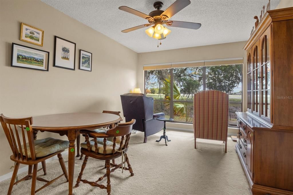 For Sale: $215,000 (3 beds, 3 baths, 1819 Square Feet)