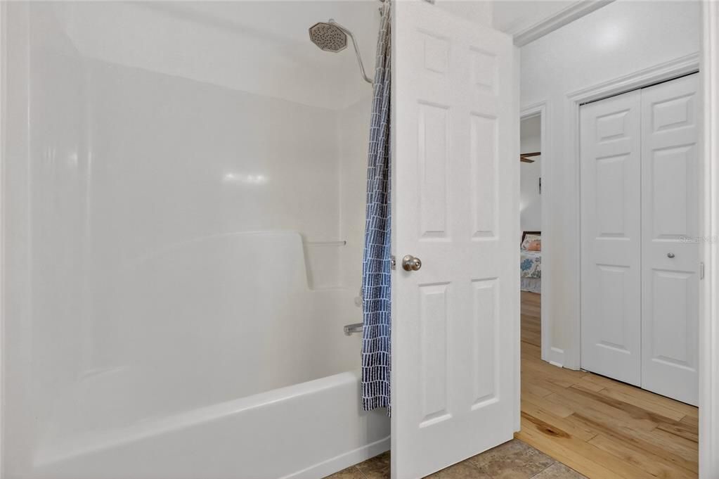 На продажу: $933,999 (4 спален, 3 ванн, 2094 Квадратных фут)