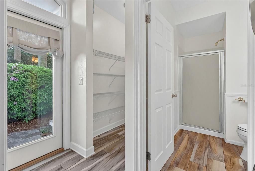 На продажу: $933,999 (4 спален, 3 ванн, 2094 Квадратных фут)