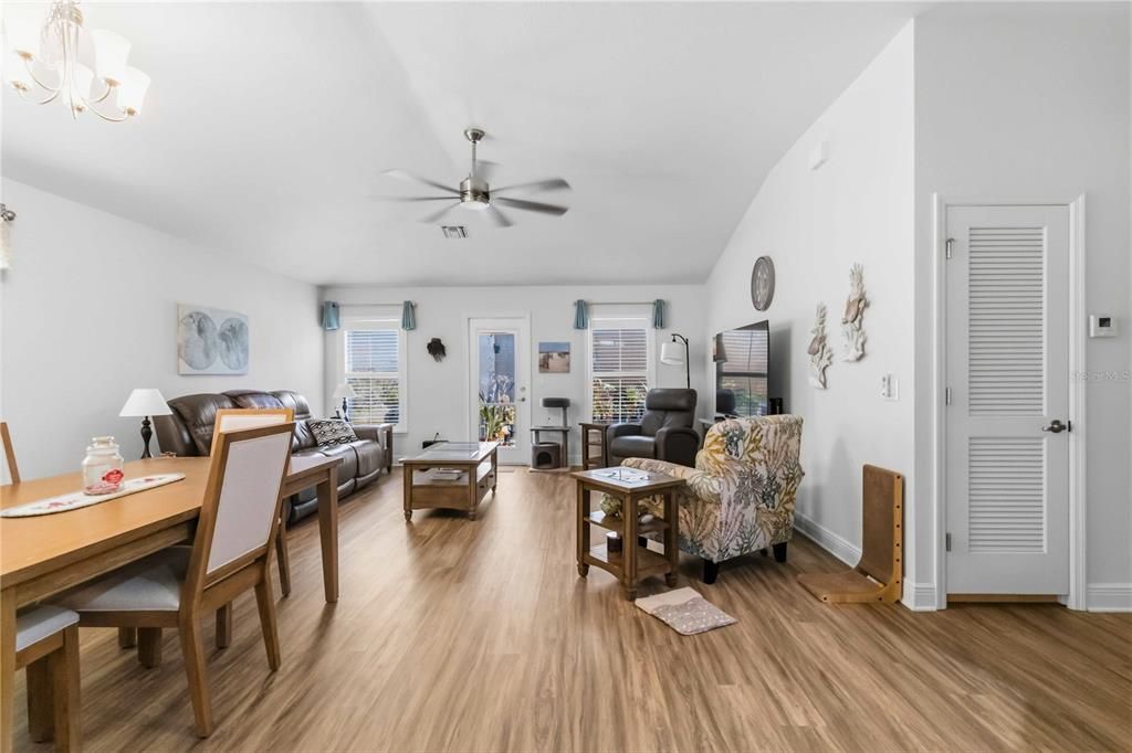 Active With Contract: $339,000 (4 beds, 2 baths, 1620 Square Feet)