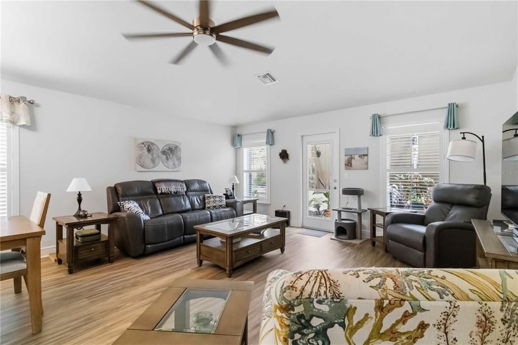 Active With Contract: $339,000 (4 beds, 2 baths, 1620 Square Feet)
