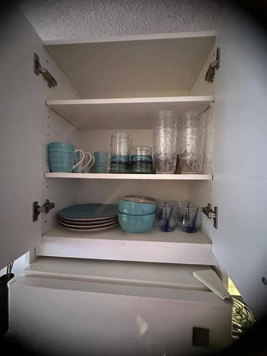 На продажу: $77,500 (1 спален, 1 ванн, 300 Квадратных фут)