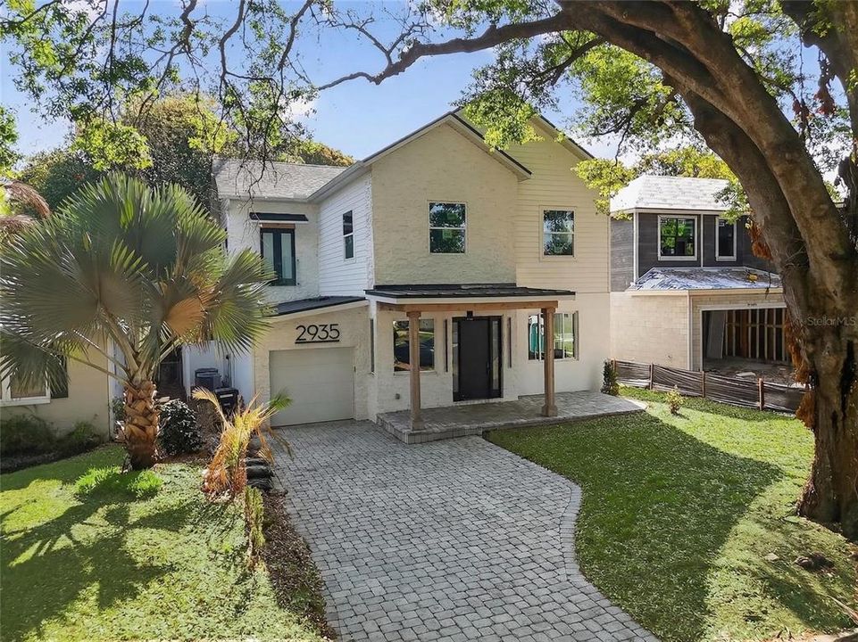 For Sale: $1,375,000 (5 beds, 4 baths, 3260 Square Feet)