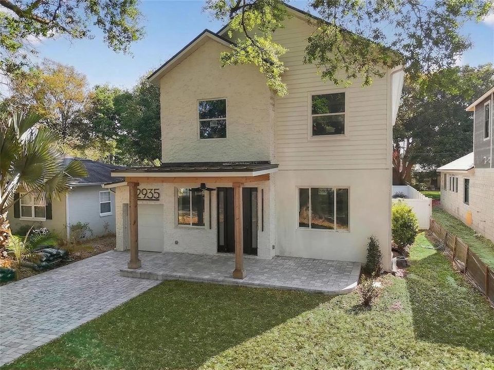 For Sale: $1,375,000 (5 beds, 4 baths, 3260 Square Feet)