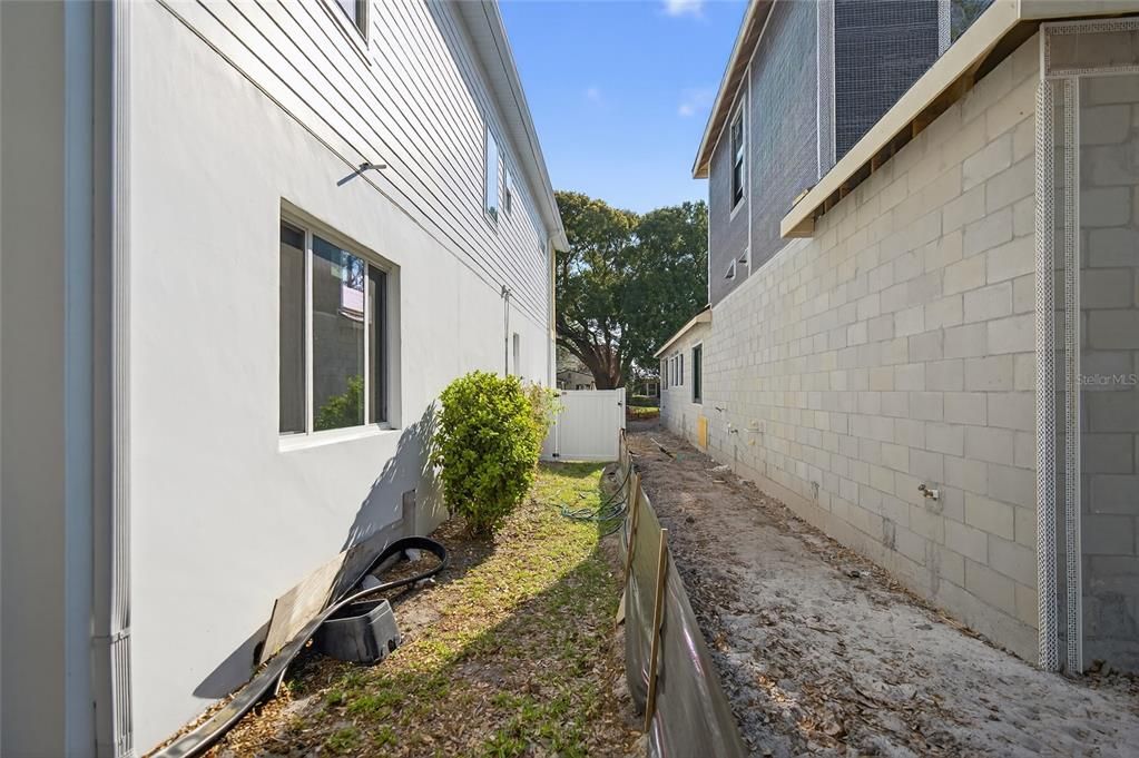 For Sale: $1,375,000 (5 beds, 4 baths, 3260 Square Feet)