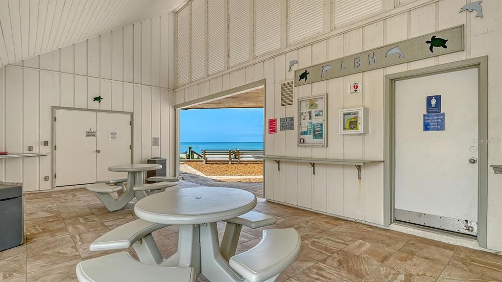 待售: $619,000 (2 贝兹, 2 浴室, 1148 平方英尺)