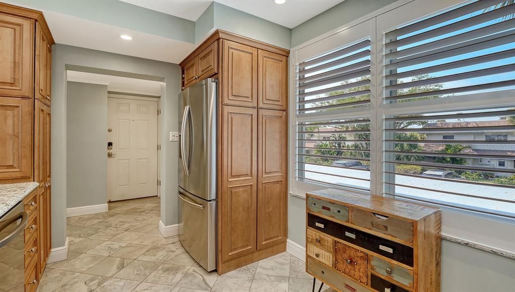 待售: $619,000 (2 贝兹, 2 浴室, 1148 平方英尺)