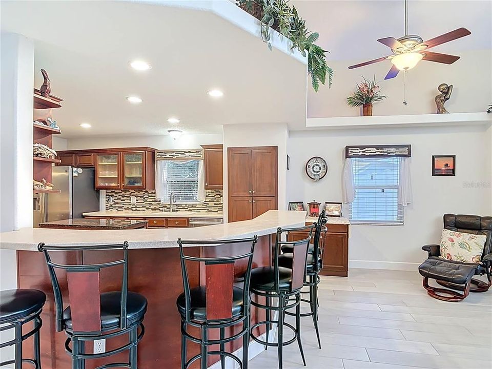 For Sale: $1,489,000 (3 beds, 2 baths, 2376 Square Feet)