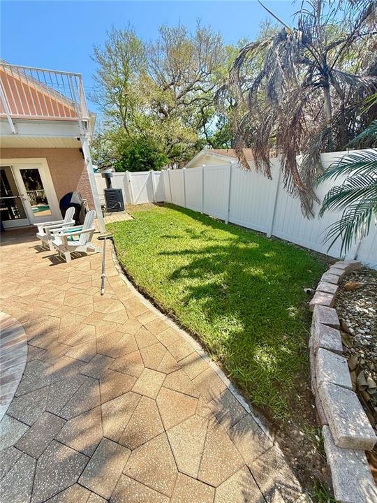 For Sale: $1,489,000 (3 beds, 2 baths, 2376 Square Feet)