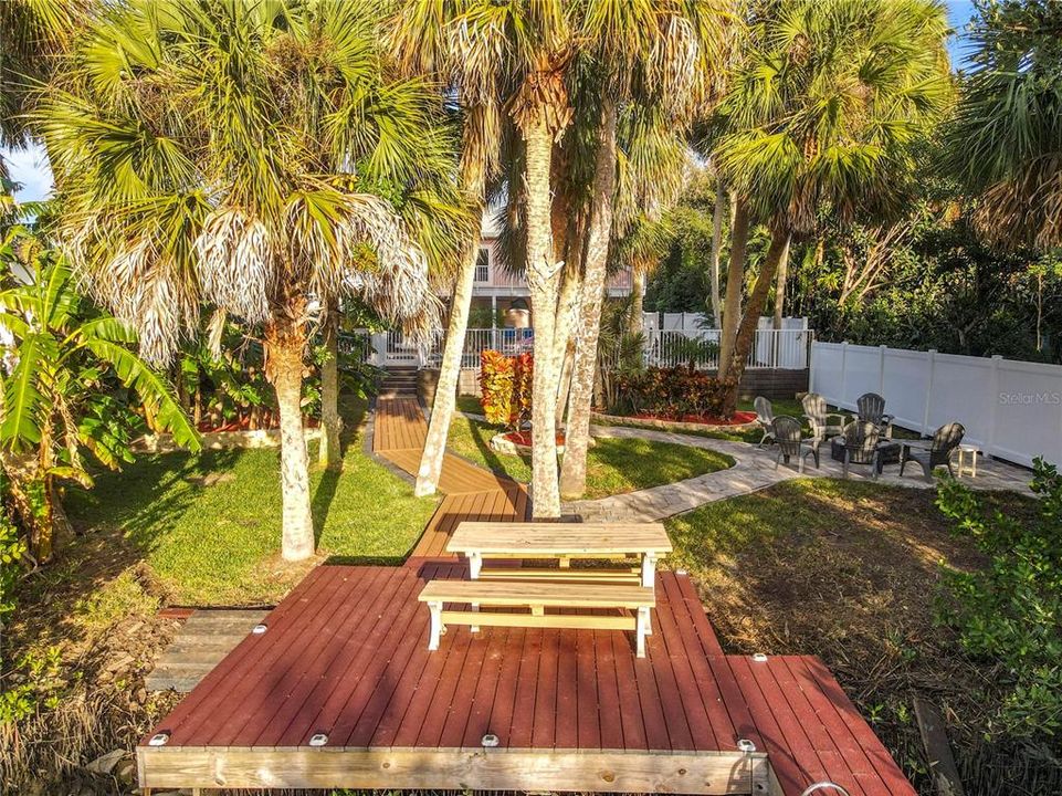 For Sale: $1,489,000 (3 beds, 2 baths, 2376 Square Feet)