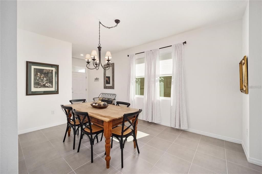 В аренду: $2,450 (3 спален, 2 ванн, 1505 Квадратных фут)