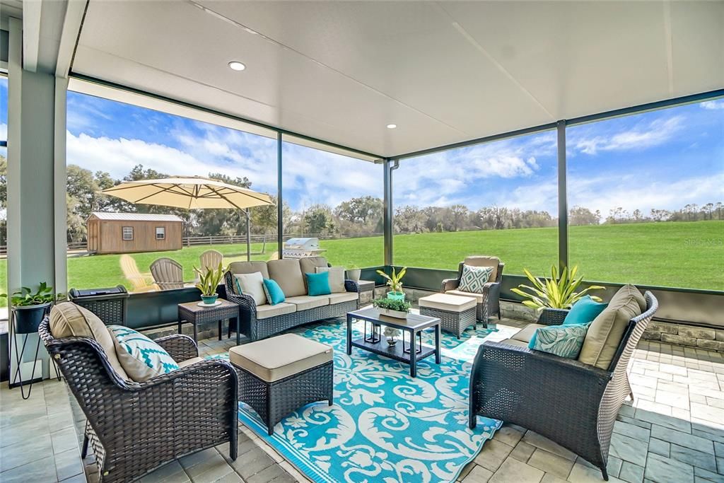 Active With Contract: $925,000 (3 beds, 2 baths, 2744 Square Feet)