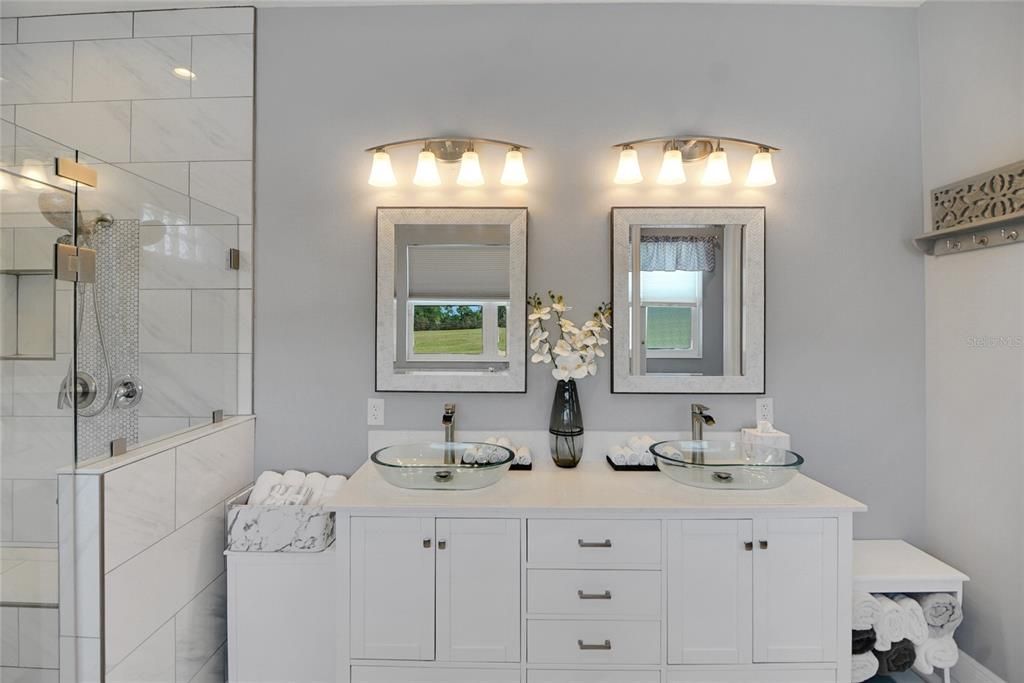 Active With Contract: $925,000 (3 beds, 2 baths, 2744 Square Feet)