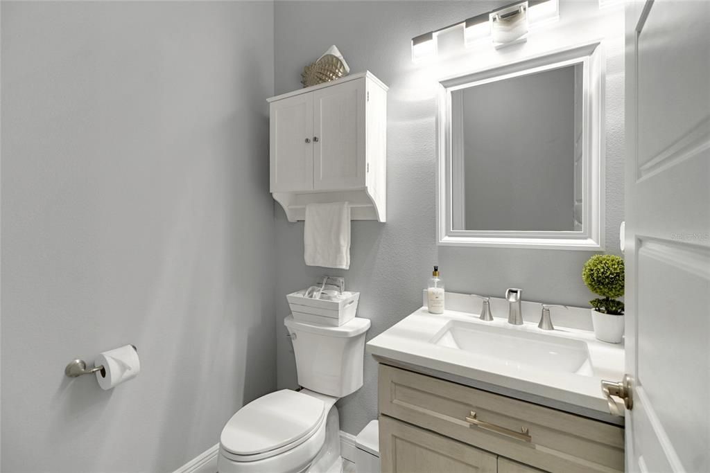 Active With Contract: $925,000 (3 beds, 2 baths, 2744 Square Feet)