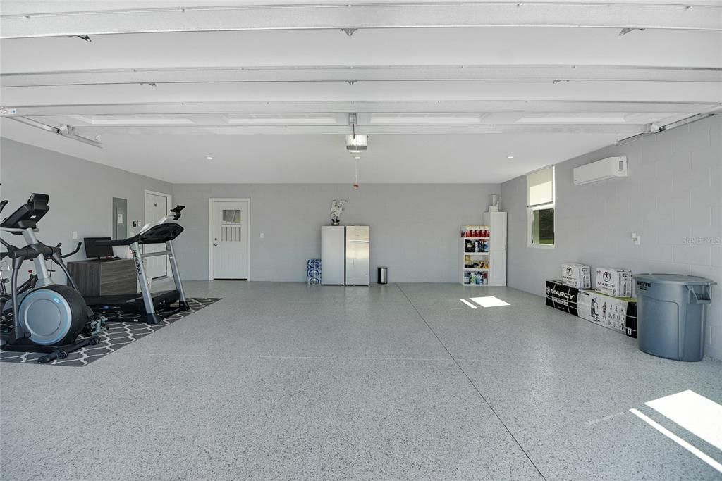 Active With Contract: $925,000 (3 beds, 2 baths, 2744 Square Feet)