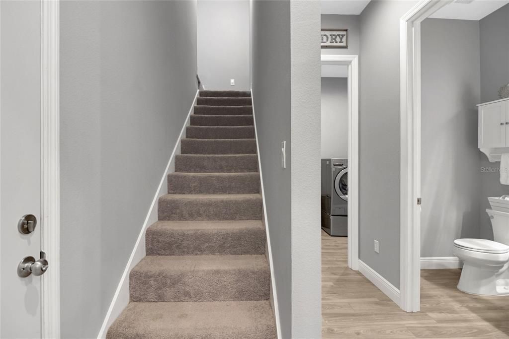 Active With Contract: $925,000 (3 beds, 2 baths, 2744 Square Feet)