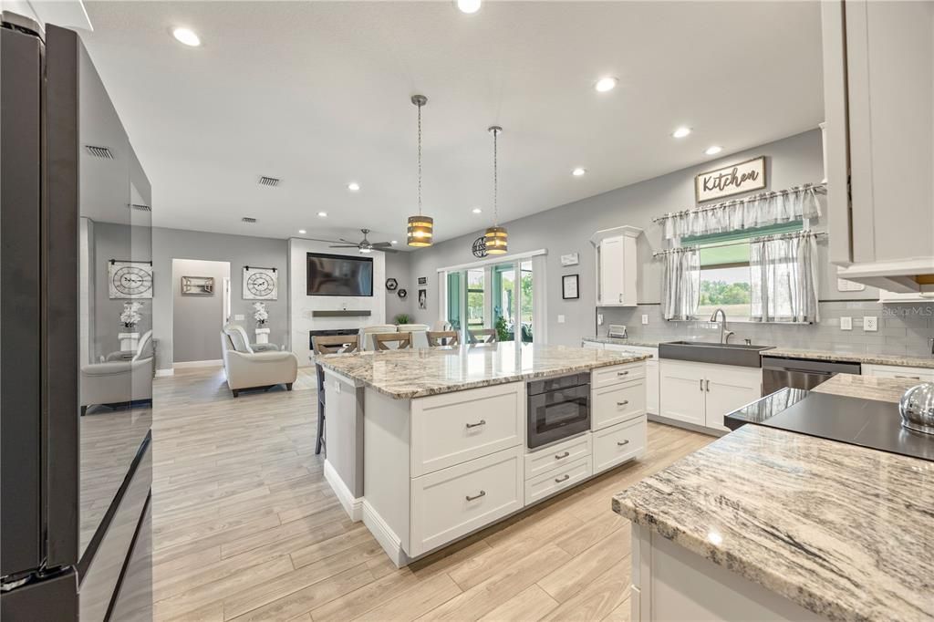 Active With Contract: $925,000 (3 beds, 2 baths, 2744 Square Feet)