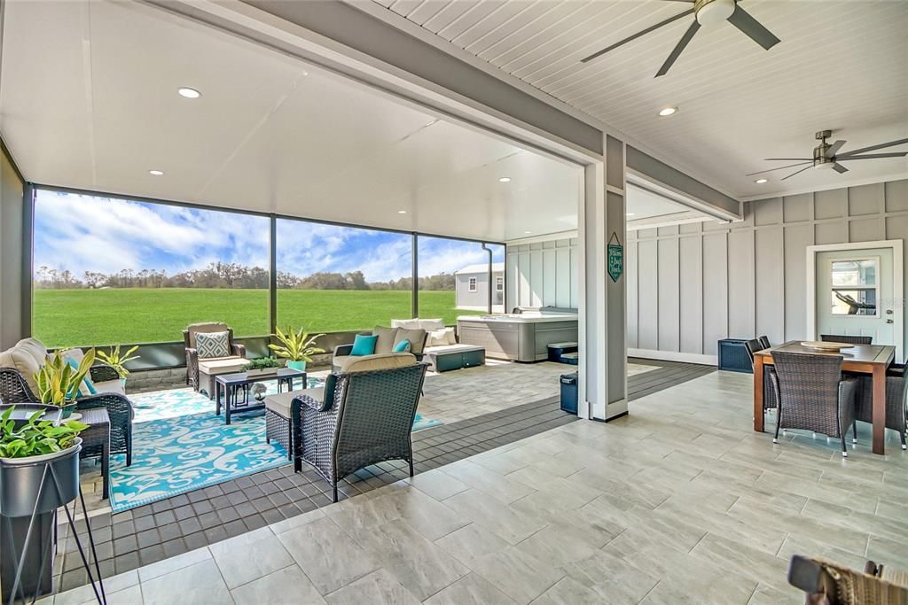 Active With Contract: $925,000 (3 beds, 2 baths, 2744 Square Feet)