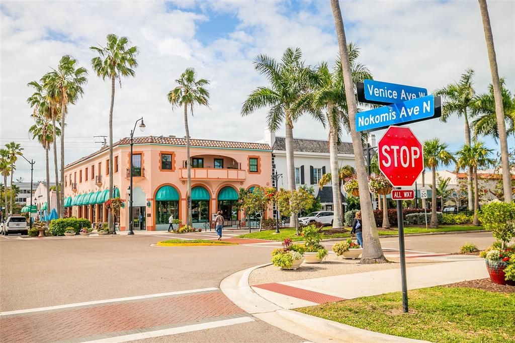 Activo con contrato: $609,000 (2 camas, 2 baños, 1683 Pies cuadrados)