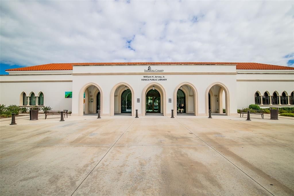 Activo con contrato: $609,000 (2 camas, 2 baños, 1683 Pies cuadrados)