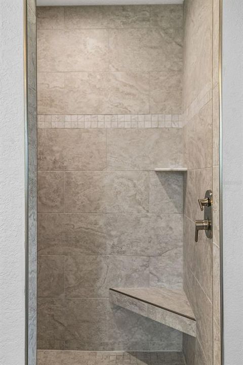 Activo con contrato: $609,000 (2 camas, 2 baños, 1683 Pies cuadrados)