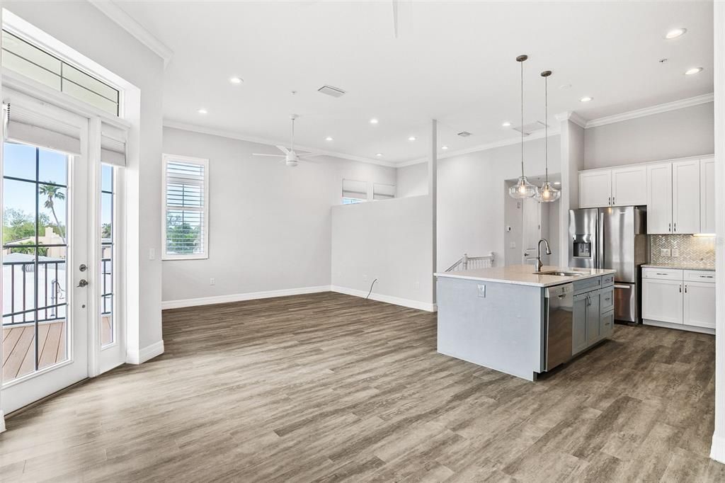 Activo con contrato: $609,000 (2 camas, 2 baños, 1683 Pies cuadrados)