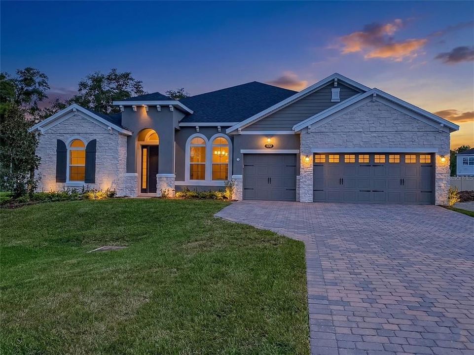 На продажу: $869,900 (4 спален, 3 ванн, 3035 Квадратных фут)