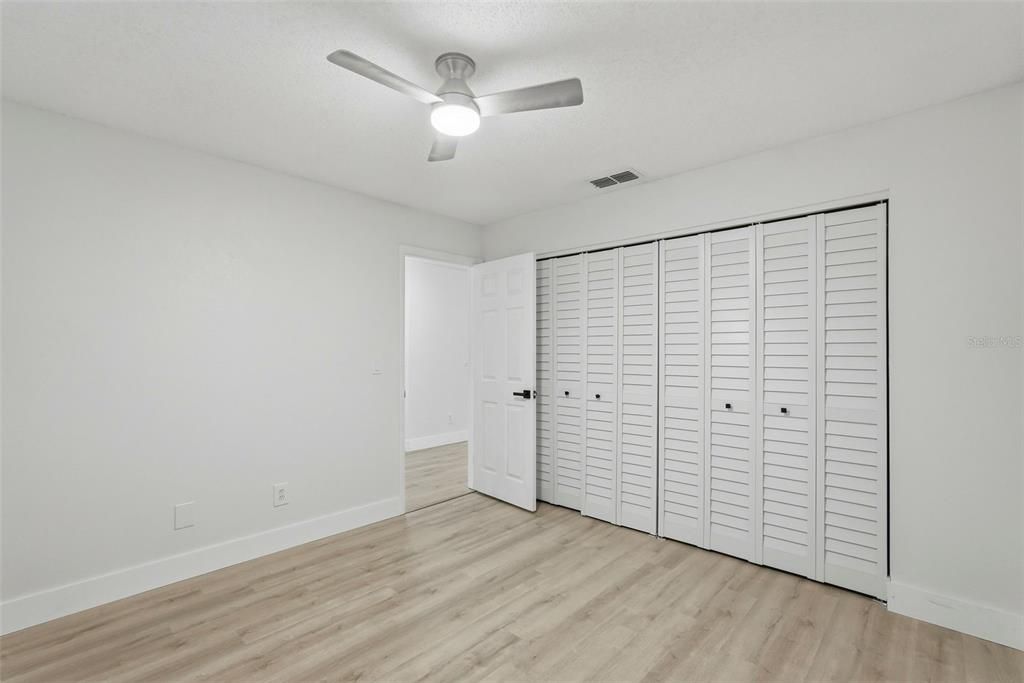 En Venta: $269,900 (2 camas, 2 baños, 1011 Pies cuadrados)